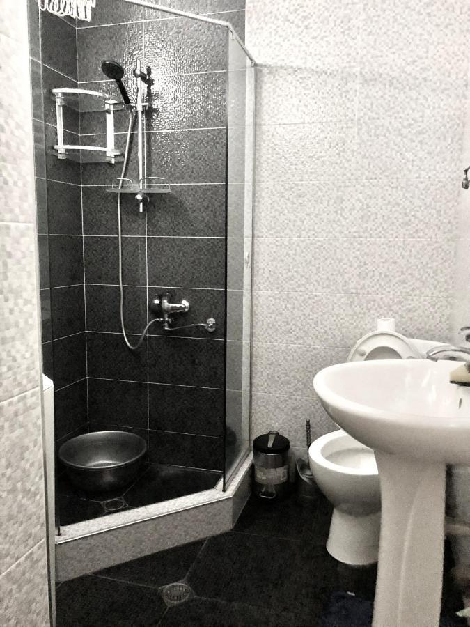 Appartement Atoneli à Tbilissi Extérieur photo